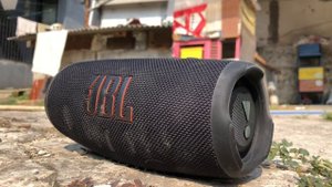 JBL Charge 5 bass test ?