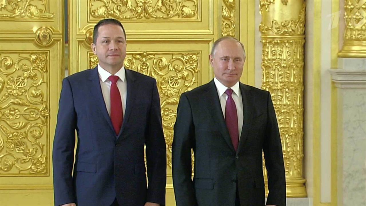 Владимир Путин принял верительные грамоты у прибывших в Россию послов других государств