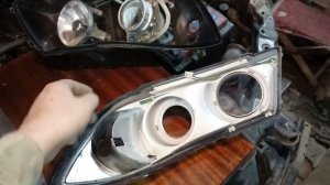 4)Как разобрать ФАРЫ !!!! Lifan Solano Собираю из двух фар одну.