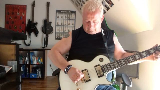 Everybody`s Darling (C) Git Pr by ÄNDY (C) 09 19 смотреть онлайн