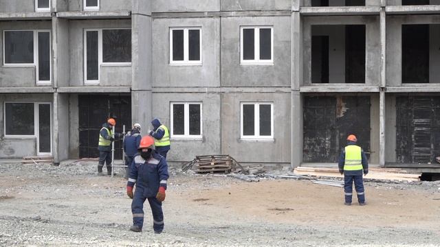 Новый микрорайон по программе переселения из аварийного жилья сдадут осенью в столице Приморья.