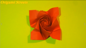 Как сделать розу из бумаги. Оригами роза из бумаги.mp4