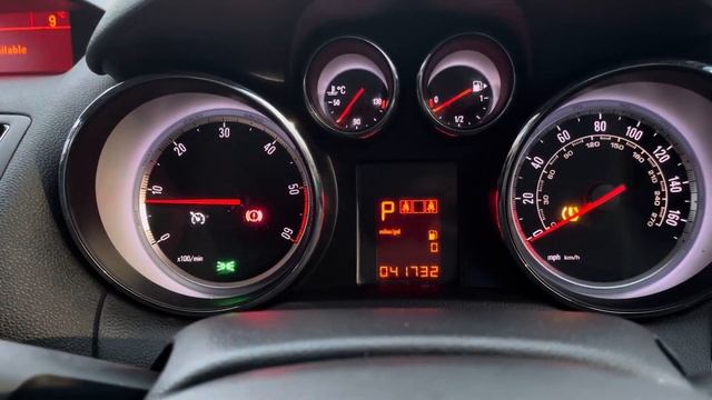 Used Vauxhall Mokka 1.6 CDTi Exclusiv -AE66SVK- Motor Match Bolton смотреть онлайн