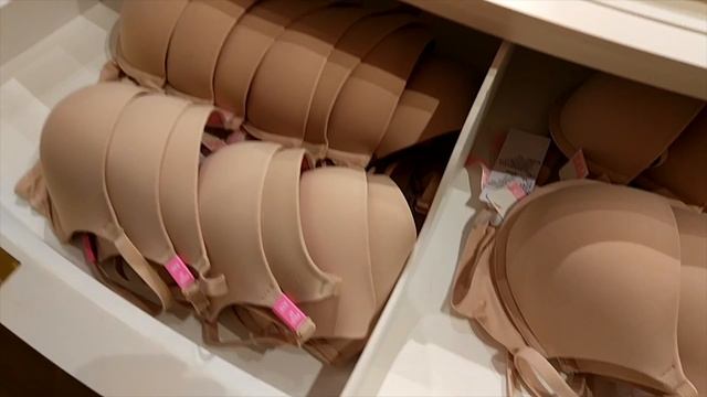 Самый Большой Магазин Victoria's Secret в Китае