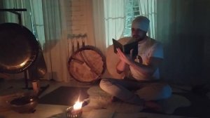 Чтение текста Джап Джи Сахиб на русском на утренней Садхане