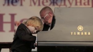Елисей Мысин и Владимирский Губернаторский симфонический оркестр 2017г.6 лет