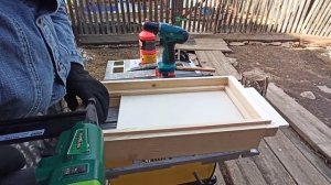 ???Универсальное дно для шестирамочного улья. Донный пыльцесборник.