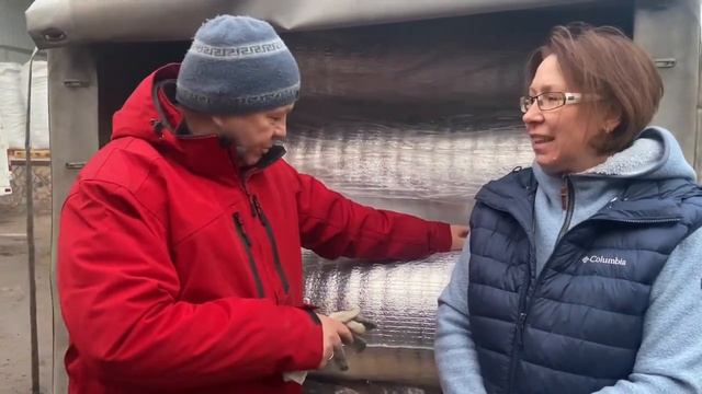 Приехали Лариса и Валера, привезли огромное количество нужностей от команды единомышленников? смотреть онлайн