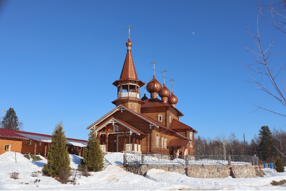 Храм царственных войковская