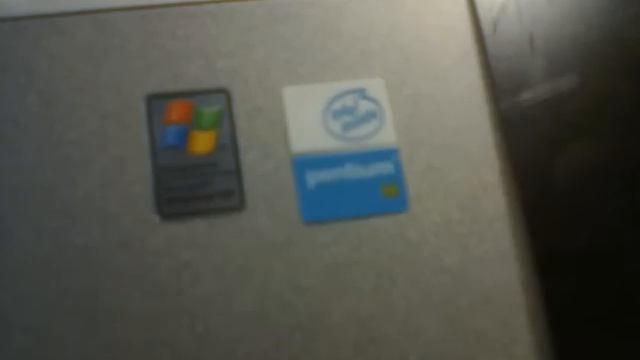 The New, The Exciting, The Beautiful - Dell Latitude D500 смотреть онлайн