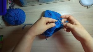 Как обвязать шапку, чтобы НЕ ЗАКРУЧИВАЛАСЬ -  полым шнуром ( I-CORD)