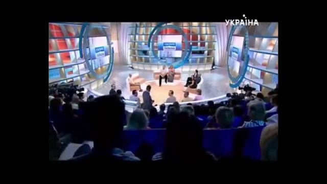 РОЖДЕНИЕ РЕБЁНКА В КОРАЛЛОВОМ КЛУБЕ смотреть онлайн