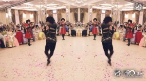 Зажигательная лезгинка от Данияла Алиева - Она красивая на Дагестанской свадьбе. Супер хит 2016 г.