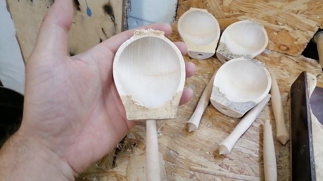 Склейка лопасти и черенка деревянной ложки.