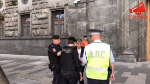 Задержание полицией у здания ФСБ в Москве