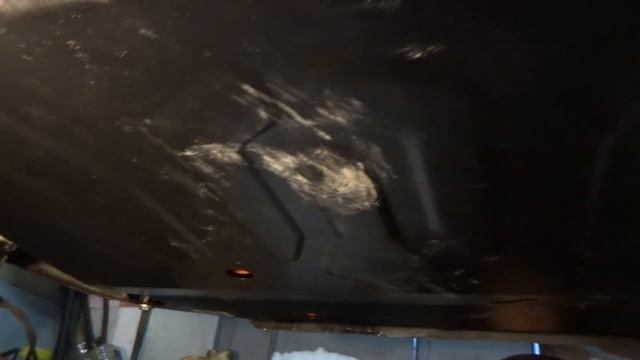 Установка защиты картера ДВС и КПП на Mazda Demio смотреть онлайн