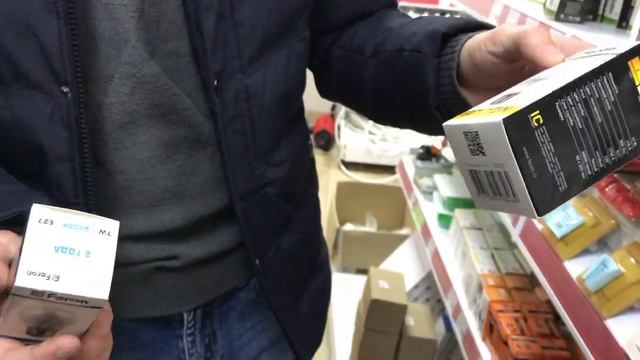 Выбор ламп для освещения комнаты между светодиодной и простой со стандартным цоколем - от Алексея #