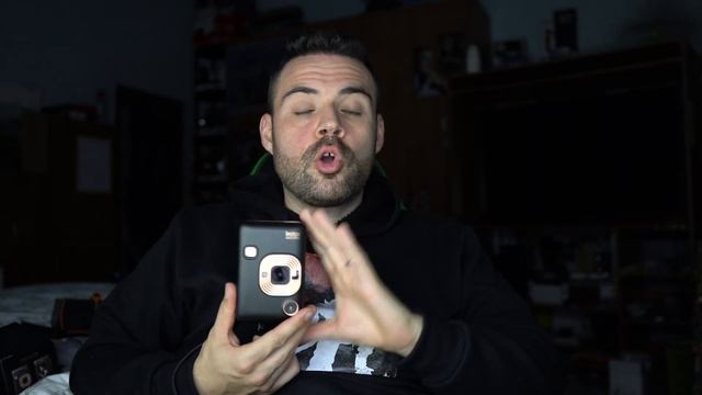 FUJIFILM INSTAX MINI LIPLAY - PRO e CONTRO смотреть онлайн