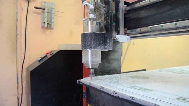 Фрезеровка поликарбоната, фрезерная резка поликарбоната (Polycarbonate milling)