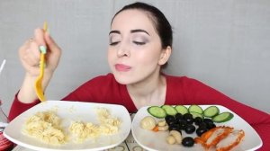 МАКАРОНЫ С СЫРОМ, КУРИЦА КОПЧЕНАЯ,ГРИБЫ / MUKBANG asmr / Ayka Emilly