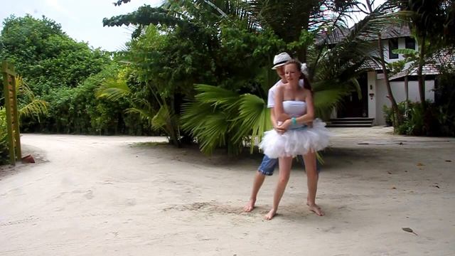 bachata Maldives смотреть онлайн