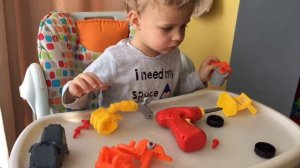 Распаковка набора машинок. Трактор с ковшами. Интерактивные машинки. Конструктор с инструментами