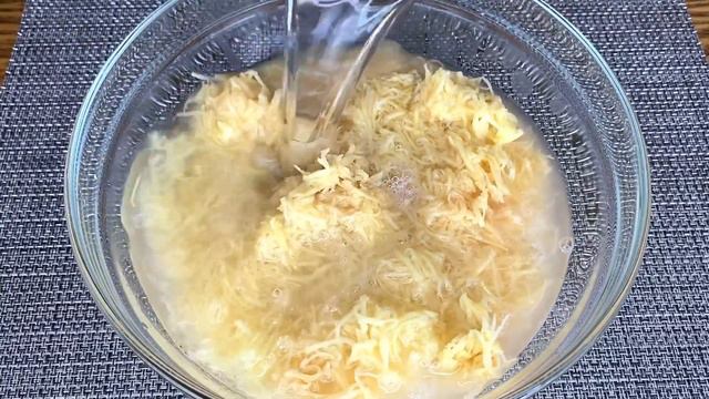 Omas Rezept. Ein einfaches und leckeres Rezept für Fleisch im Ofen. смотреть онлайн