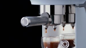 Кофеварка-эспрессо SMEG серии 50style