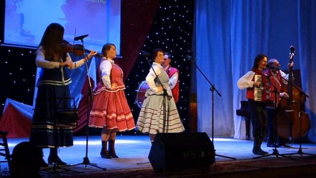 ВИА "Спароги". Цыганская полька и песенка. Форум польской культуры в Черняховске 27.10.2018 г. (4) смотреть онлайн