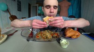 МУКБАНГ НАРЕЗКИ ЛУЧШЕЕ - БУРГЕР / ( WOK ) УДОН С ОВОЩАМИ / КРЕВЕТКИ / Mukbang ASMR АСМР 13. 04. 2024