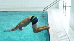 EUL 76 rus Двадцатый навык «Прыжок в воду и плавание кролем с правильным дыханием»