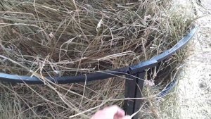 Кормушка для быков.Под рулоны, тюки. Своими руками.
