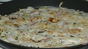Печень куриная, жаренная со сметаной