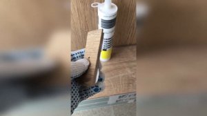 Чем приклеить ламинат к металлическому профилю | Если закончились жидкие гвозди