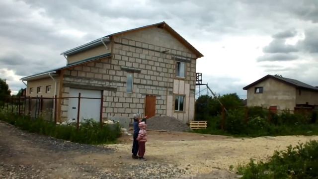 Дети запускают змея. 30x zoom!- FUJIFILM FinePix HS20EXR Test. смотреть онлайн