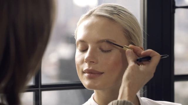 How to Fill  Shape Blonde Brows in a Flash  Westman Atelier