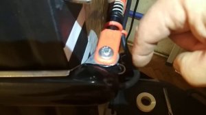 датчик эхолота триплшот Лоуренс с лодкой Полар Берд.