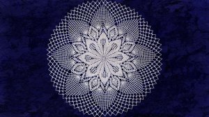 Салфетка крючком "Рапсодия". Часть 1