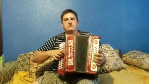 Крутится вертится шар голубой гармонь