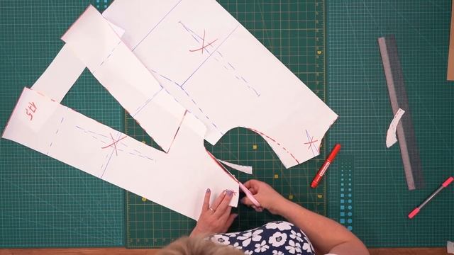 Модное платье - сарафан этого лета. Моделирование и раскрой очень комфортного платья из штапеля