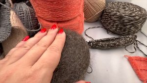 Обзор на пряжу от автора канала "Вязание с изюминкой"