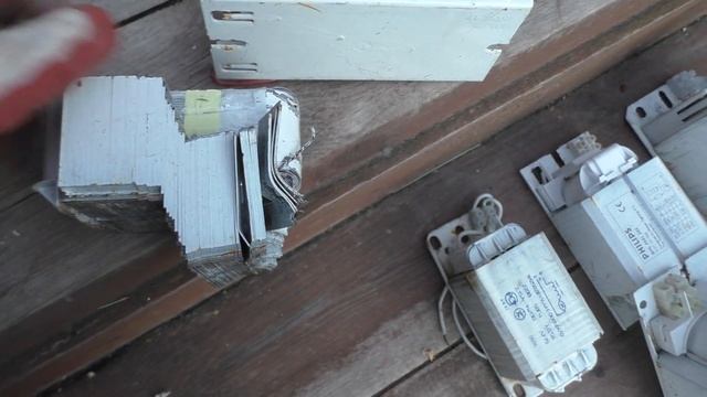 Как достать медь из дросселя смотреть онлайн