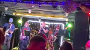 Пора по барам