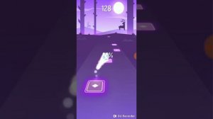 МЯЧИКИ ПРЫГАЮТ ПО ПЛИТКАМ ИГРАЮ В Tiles Hop