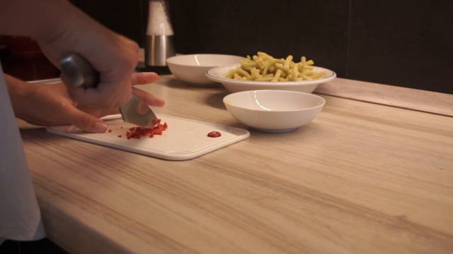 Kartoffelsalat mit Bohnen смотреть онлайн