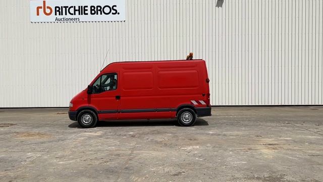 1999 Renault Master T35 Service truck I St Aubin, France Auction - 5 & 6 July смотреть онлайн