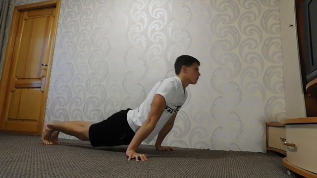 Лучшие Отжимания От Пола! 16 ЛУЧШИХ Отжиманий! смотреть онлайн