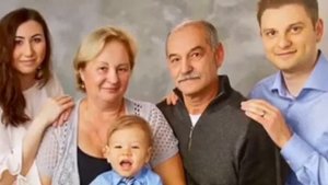"Ридна маты моя"-клип, песню исполняет Леонид Оливсон