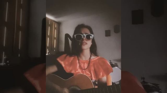 Madonna - La isla bonita - cover by DeGlorian