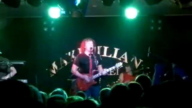 В.Кузьмин - Когда нам было по 17 лет (Казань, 20.04.13) смотреть онлайн